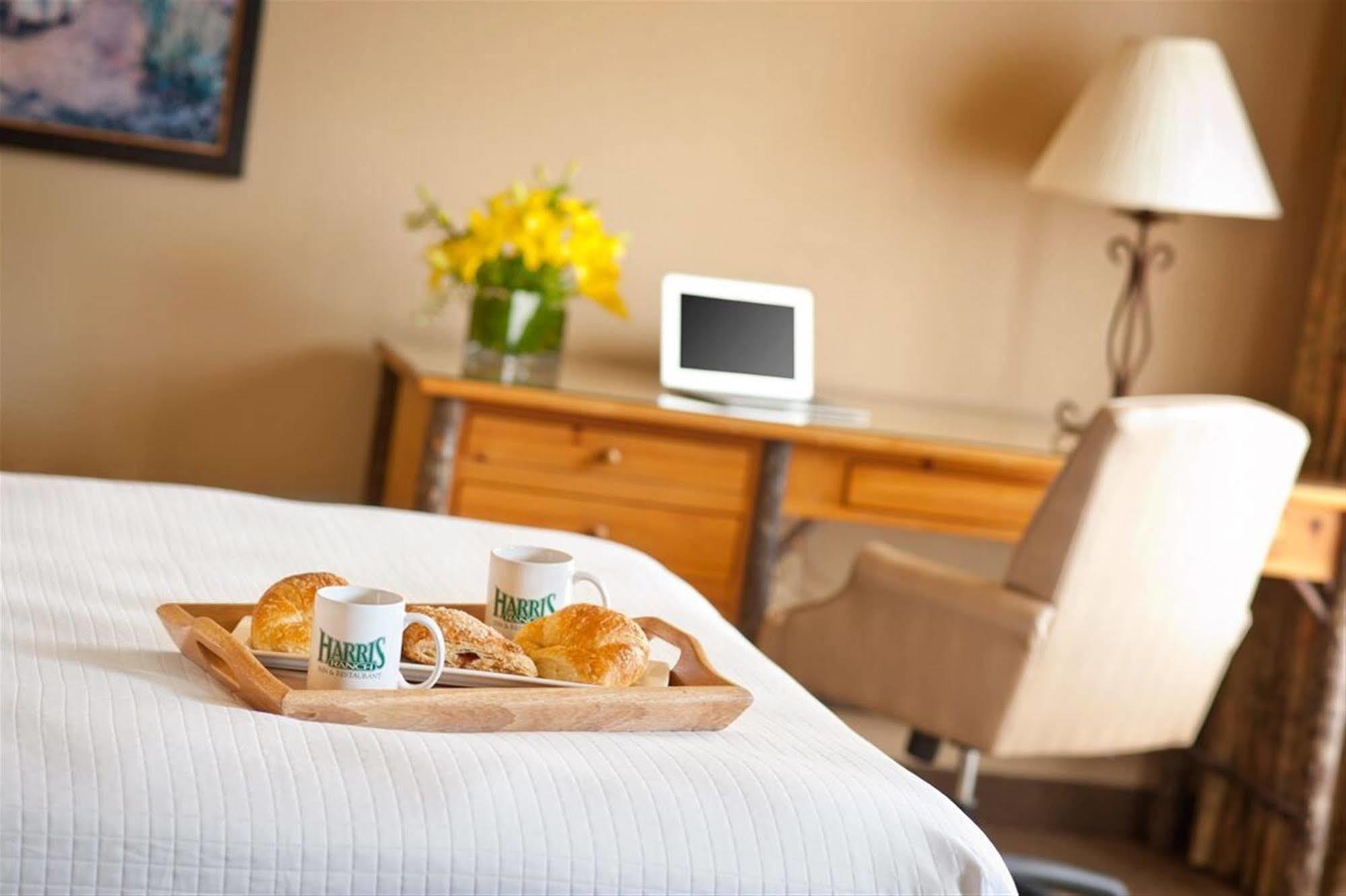 Harris Ranch Inn And Restaurant Huron Extérieur photo